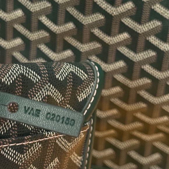 Anjou Mini - Picture 8 of 10